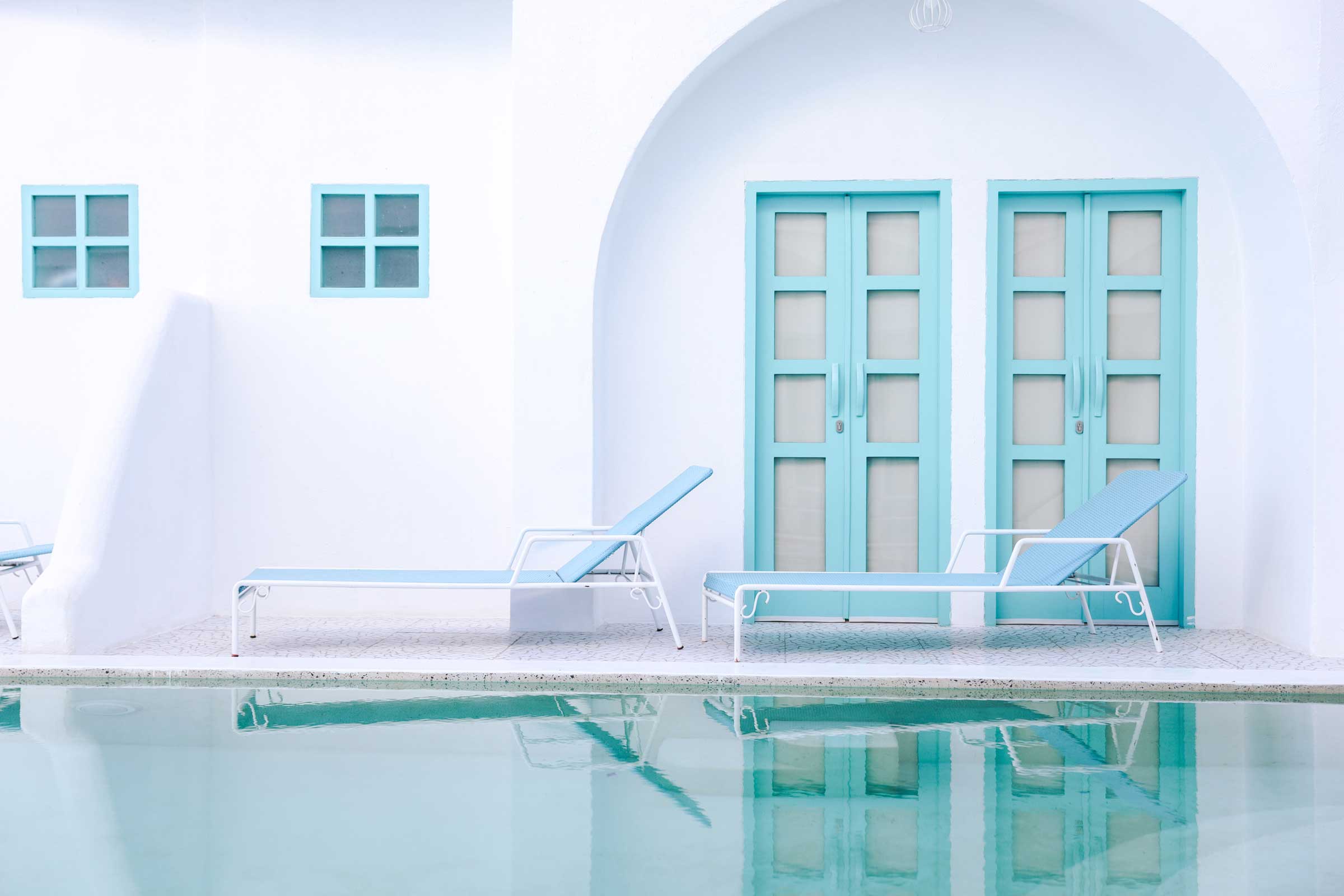row-of-blue-relaxing-chair-by-the-pool-2021-09-04-16-26-19-utc.jpg row-of-blue-relaxing-chair-by-the-pool-2021-09-04-16-26-19-utc.jpg