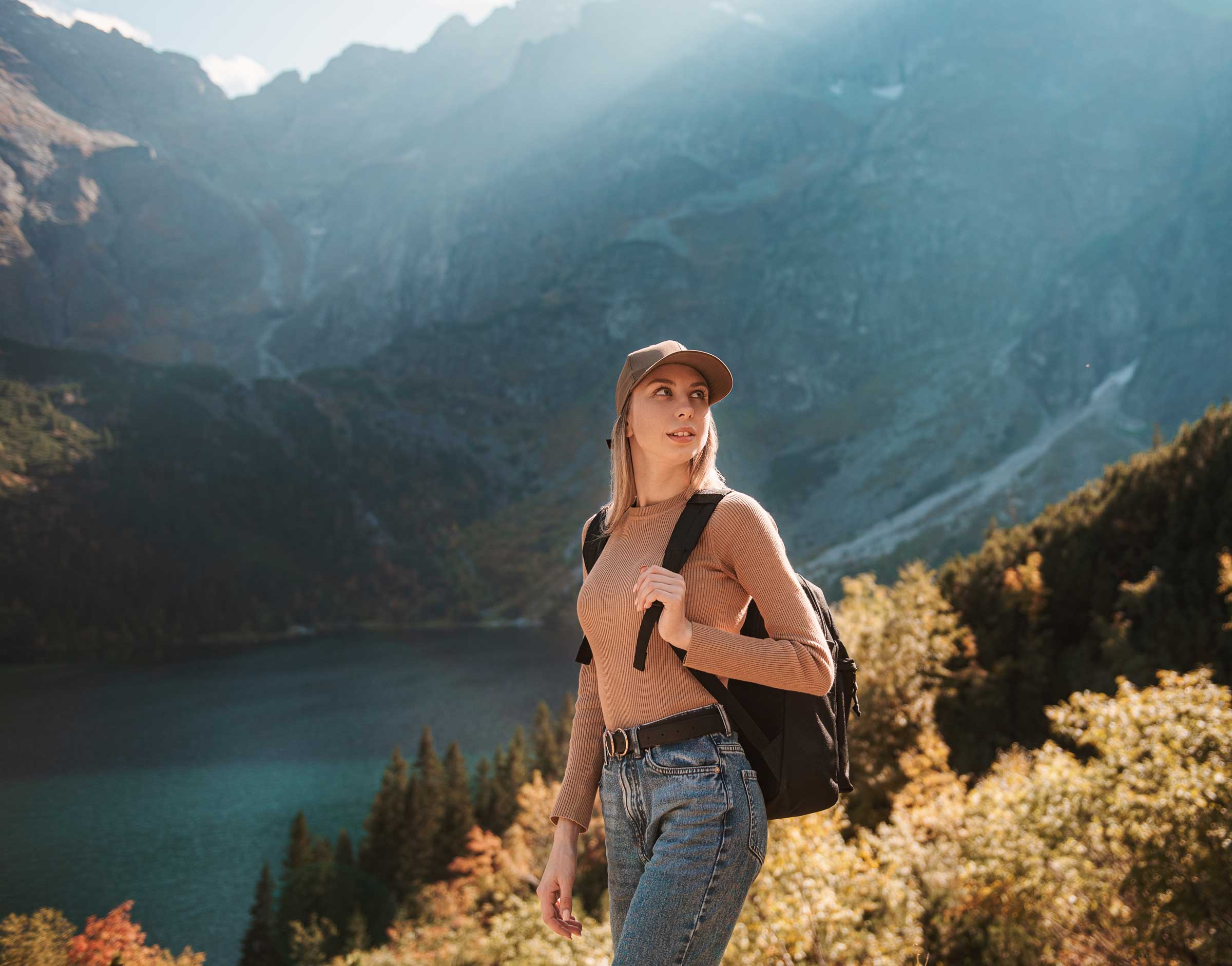 wanderlust-and-travel-concept-2021-12-27-21-28-51-utc.jpg wanderlust-and-travel-concept-2021-12-27-21-28-51-utc.jpg