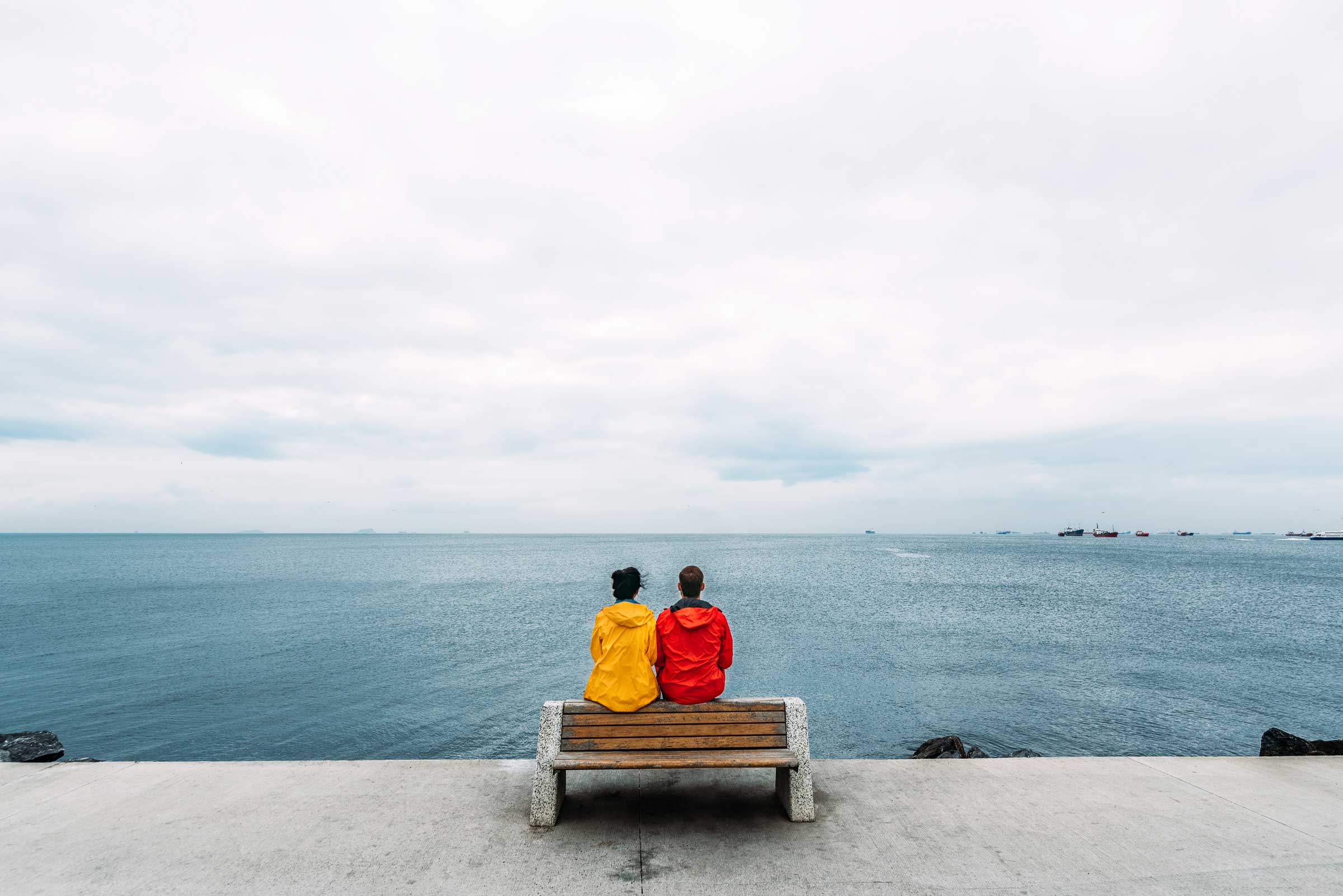 young-couple-sitting-on-a-bench-by-the-sea-man-an-2022-01-19-00-16-35-utc.jpg young-couple-sitting-on-a-bench-by-the-sea-man-an-2022-01-19-00-16-35-utc.jpg